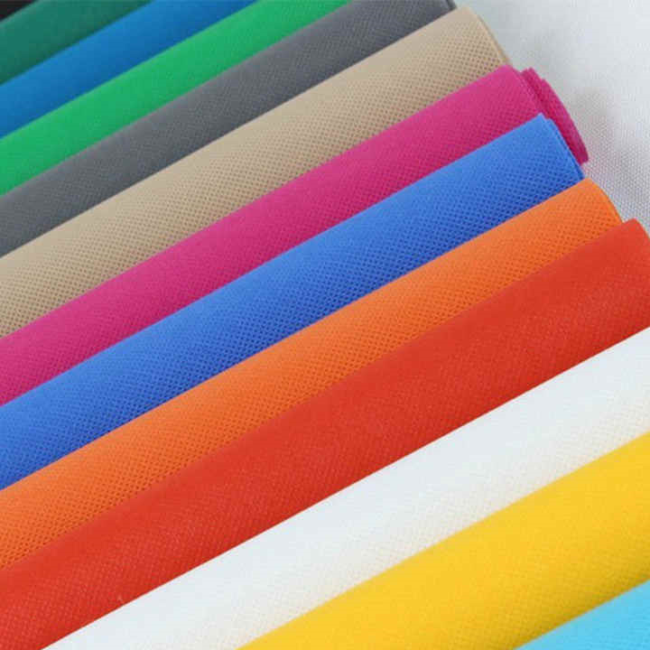 Ρολό 100% PP Spunbond Nonwoven Fabric Color Non Woven Roll